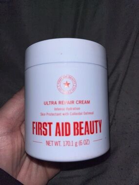 First Aid Beauty Ultra Repair Cream - Amazing!